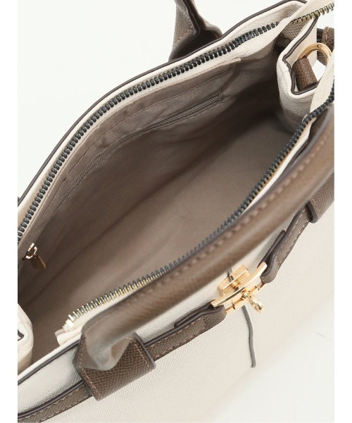 m.f.editorial（エムエフエディトリアル）の「【2WAY 鞄】m.f.エディトリアル レディース ベルトデザイン ハンドバッグ（ハンドバッグ・レディース・アイボリー/ブラック・FREE）」の19枚目の写真