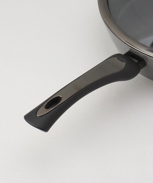 212 KITCHEN STORE(トゥワントゥキッチンストア)の「プラズマプロ フライパン26cm 蓋付き <KEVNHAUN ケヴンハウン>(鍋/フライパン・レディース・その他・00)」の5枚目の写真
