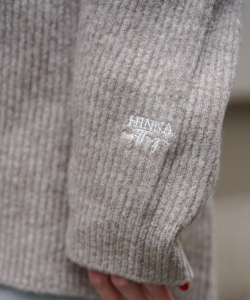 HINNA cottage（ヒナコテージ）の「3ウェイ刺繍ロングニット（タートルネック付き）（ニット/セーター・レディース・ブラウン/アイボリー・FREE）」の10枚目の写真