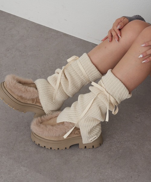 RAY CASSIN(レイカズン)の「リボン付レッグウォーマー(レッグウォーマー・レディース・アイボリー/グレー/ブラック・FREE)」の3枚目の写真