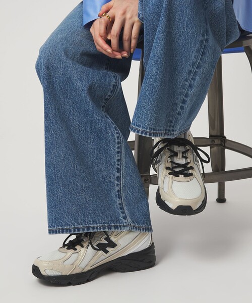 NEW BALANCE（ニューバランス）の「【国内EXCLUSIVE】＜New Balance＞U740 スニーカー / 22.5-25cm（スニーカー・レディース・ダークブラウン/ホワイト・22.5cm/25cm/24.5cm/24cm/23.5cm/23cm）」の8枚目の写真