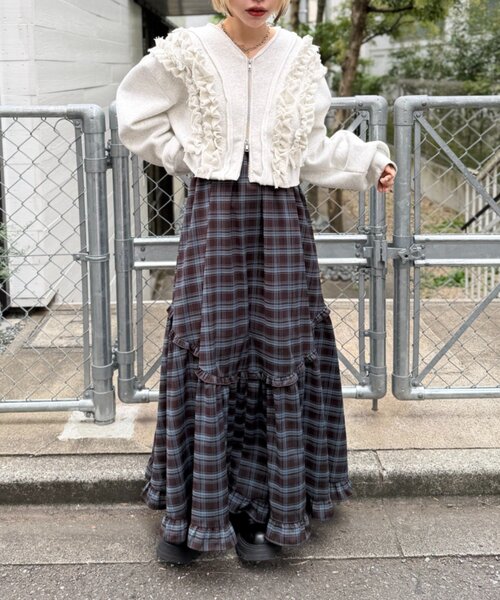 w closet（ダブルクローゼット）の「WZIPフリル起毛スウェット（パーカー・レディース・アイボリー/レッド/グレー/ネイビー・FREE）」の9枚目の写真