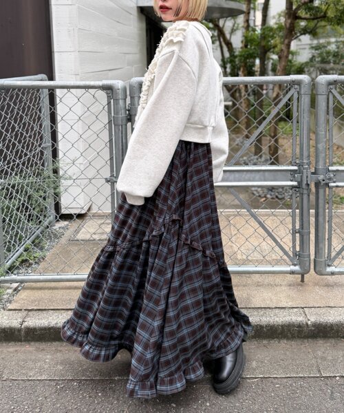 w closet（ダブルクローゼット）の「WZIPフリル起毛スウェット（パーカー・レディース・アイボリー/レッド/グレー/ネイビー・FREE）」の10枚目の写真