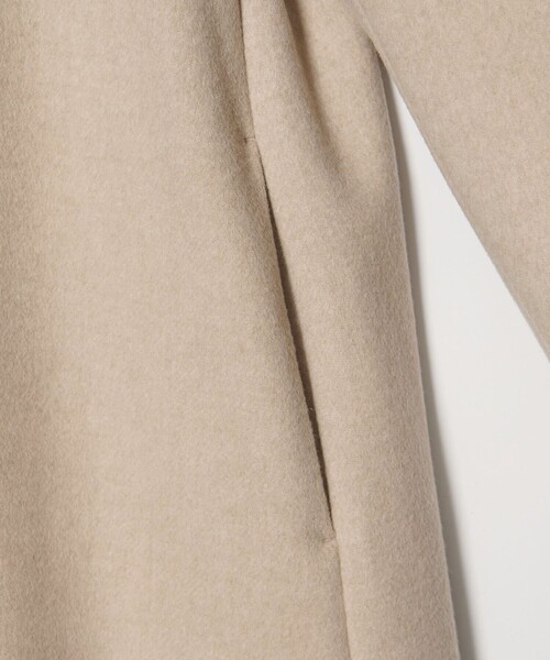 UNITED ARROWS（ユナイテッドアローズ）の「Aライン ミドルコート（その他アウター・レディース・ブラック/ベージュ/ダークグレー・36/34/38）」の5枚目の写真