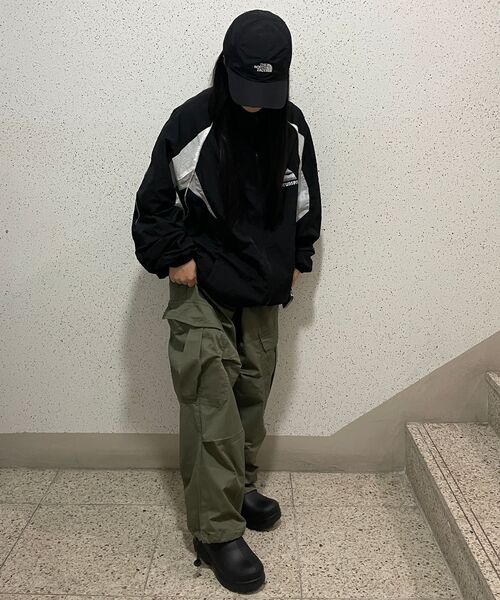 DOUBLE JD（ダブルジェイディー）の「サイセンツーピンタックカーゴストリングパンツ（カーキ）（その他パンツ・レディース・その他・LARGE/MEDIUM）」の17枚目の写真