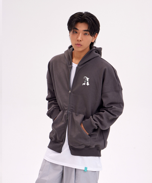 ASTRAL PROJECTION(アストラルプロジェクション)の「アストラルエイオーバーサイズワイドショルダーフードジップアップ_チャコール(パーカー・メンズ・その他・MEDIUM/LARGE/X-LARGE/SMALL)」の2枚目の写真