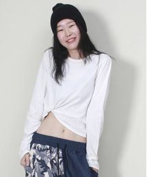 アウトステッチ配色セミクロップ長袖Tシャツアイボリー