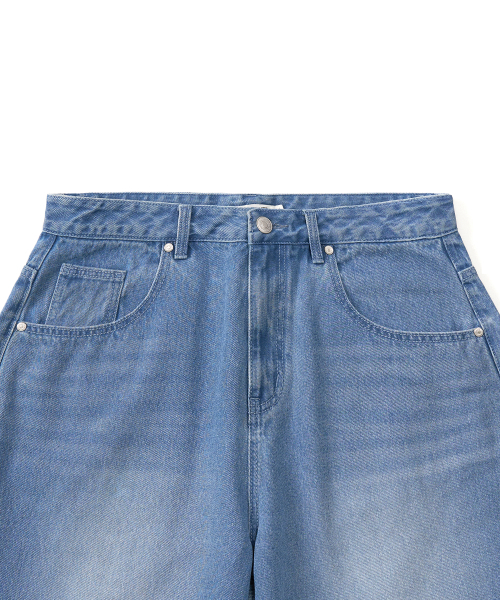 EXCONTAINER（エックスコンテナ）の「ディープウォッシングワイドデニムパンツ (ブルー)（デニムパンツ・メンズ・その他・SMALL/MEDIUM/LARGE/X-LARGE）」の2枚目の写真