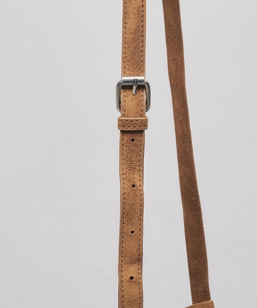 selle glant(セレグランテ)の「SUEDE LIKE DESIGN SHOULDER BAG/スエードライクデザインショルダーバッグ(ショルダーバッグ・メンズ・ブラック/グレー/キャメル/ダークブラウン・FREE)」の5枚目の写真