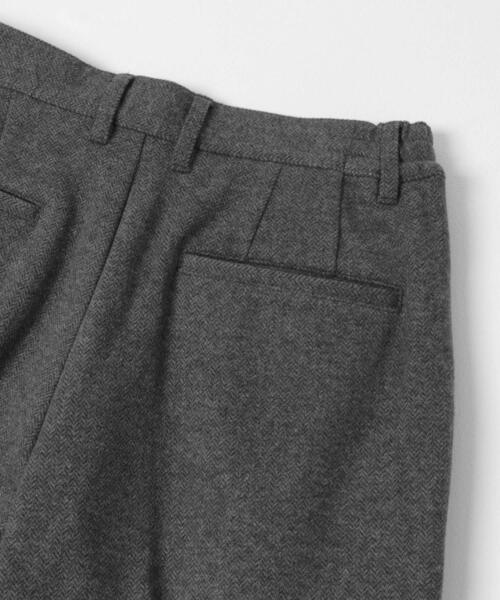 ITEMS URBANRESEARCH(アイテムズ アーバンリサーチ)の「『洗濯可』360° stretch スラックス(その他パンツ・メンズ・ブラック/グレー・MEDIUM/LARGE)」の10枚目の写真