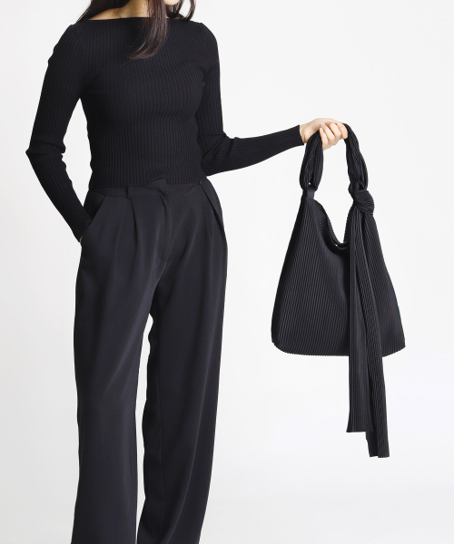 GREEN STUFF（グリーンスタッフ）の「knot bag 58 - pleats black（ショルダーバッグ・レディース・その他・FREE）」の6枚目の写真
