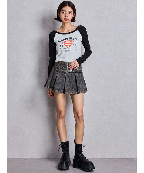 GYDA（ジェイダ）の「ハイウエストWIDE BELTプリーツデニムスカートライクショートパンツ（デニムスカート・レディース・ライトブルー/インディゴブルー/その他1・SMALL/MEDIUM）」の16枚目の写真