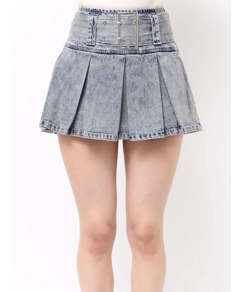GYDA(ジェイダ)の「ハイウエストWIDE BELTプリーツデニムスカートライクショートパンツ(デニムスカート・レディース・ライトブルー/インディゴブルー/その他1・SMALL/MEDIUM)」の4枚目の写真