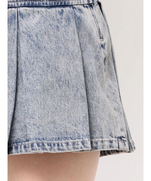 GYDA(ジェイダ)の「ハイウエストWIDE BELTプリーツデニムスカートライクショートパンツ(デニムスカート・レディース・ライトブルー/インディゴブルー/その他1・SMALL/MEDIUM)」の8枚目の写真