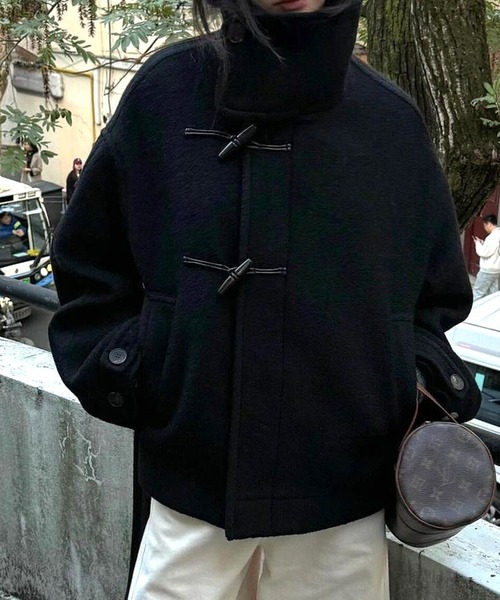 Vipoa（ヴィポア）の「High neck wool duffel coat（ダッフルコート