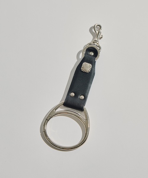 TOGA PULLA/トーガプルラ】Leather key ring/レザーキーリング（キー