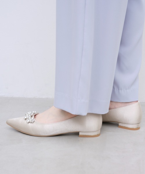 Launa lea(ラウナレア)の「【26春夏新作】パールビジューフラットパンプス(0618)(パンプス・レディース・ブラック系その他/ライトグレー/ブルー系その他/ピンクベージュ・24.0cm/24.5cm/25.0cm/25.5cm/22.0cm/22.5cm/23.0cm/23.5cm)」の7枚目の写真
