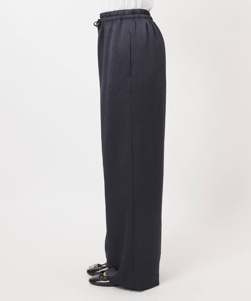 IENA(イエナ)の「アンティークサテン イージーパンツ(その他パンツ・レディース・ホワイト/ブラウン/ネイビー・34/36/38/40)」の12枚目の写真