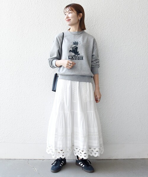 SHIPS any（シップス エニィ）の「SHIPS any:〈洗濯機可能〉キャンブリック レース ギャザー ボリューム スカート（スカート・レディース・ブラック/ホワイト/ライトブルー・ONE SIZE）」の4枚目の写真