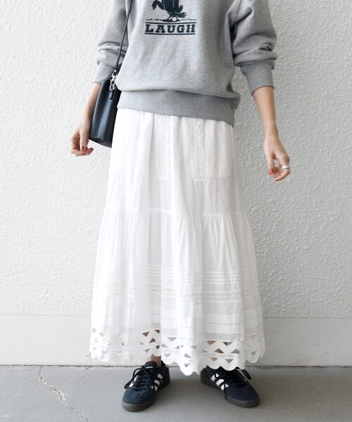 SHIPS any（シップス エニィ）の「SHIPS any:〈洗濯機可能〉キャンブリック レース ギャザー ボリューム スカート（スカート・レディース・ブラック/ホワイト/ライトブルー・ONE SIZE）」の6枚目の写真