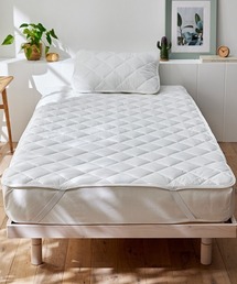 Kagulie（カグリエ）の「接触冷感×綿混タオル地吸汗速乾リバーシブル敷きパッド(セミダブル)（寝具）」