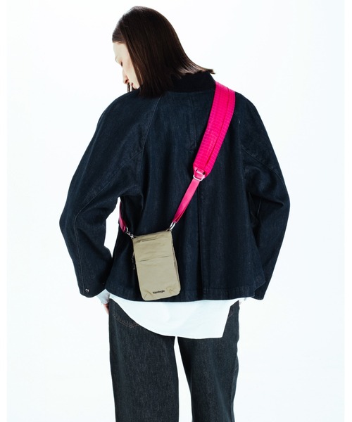 Crepe Pocket Sling（クレープ ポケット スリング）（ショルダーバッグ