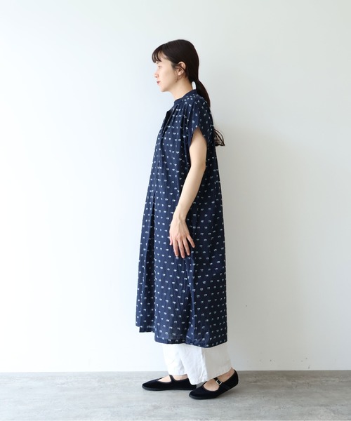 yuni(ユニ )の「Cotton/Nylon ラメジャカード kaftan ワンピース(ワンピース・レディース・グレー/ピンク/ネイビー・FREE)」の21枚目の写真