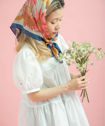 Dot＆Stripes CHILD　WOMAN（ドットアンドストライプス　チャイルドウーマン）の「小花オンケミ刺繍 パフスリーブチュニックブラウス（シャツ/ブラウス）」