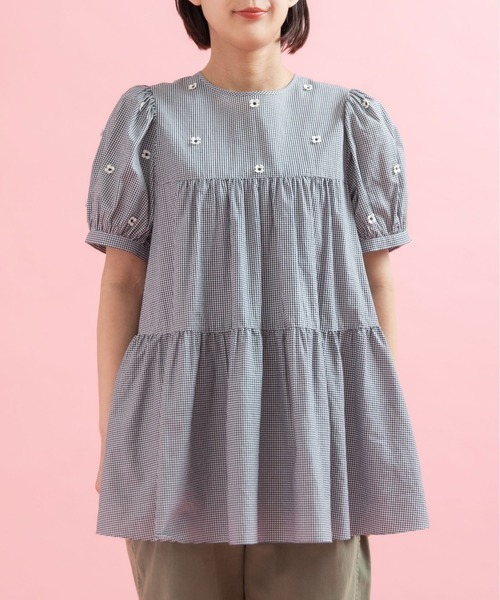 Dot＆Stripes CHILD WOMAN（ドットアンドストライプス　チャイルドウーマン）の「小花オンケミ刺繍 パフスリーブチュニックブラウス（シャツ/ブラウス・レディース・ホワイト/その他・FREE）」の20枚目の写真