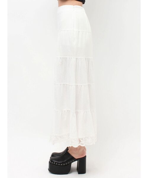 EVRIS(エヴリス)の「スリットロングティアードスカート(スカート・レディース・イエロー/ホワイト・FREE)」の21枚目の写真