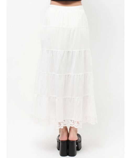 EVRIS(エヴリス)の「スリットロングティアードスカート(スカート・レディース・イエロー/ホワイト・FREE)」の22枚目の写真