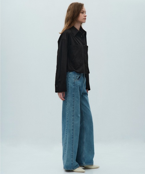 PUBLIC TOKYO(パブリックトウキョウ)の「フルイドクロップドシャツ(シャツ/ブラウス・レディース・モカ/アイボリー/ブラック・FREE)」の20枚目の写真