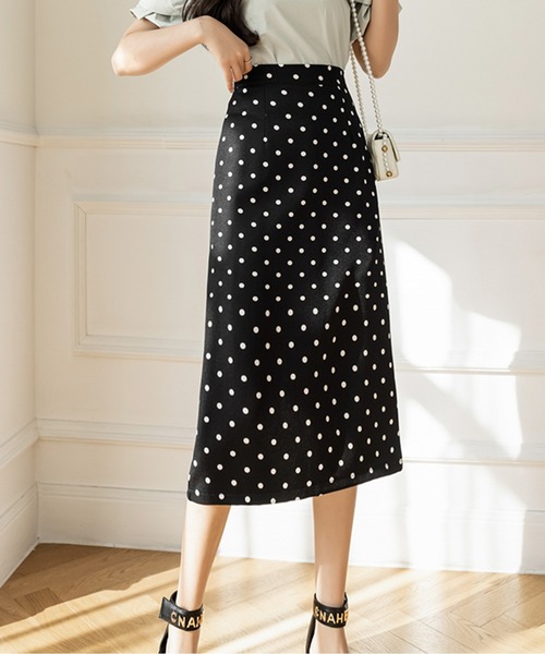 CHUL（チュル）の「レトロドットミディ丈スカート（スカート・レディース・ホワイト/ブラック・X-LARGE/LARGE/MEDIUM/SMALL）」の3枚目の写真