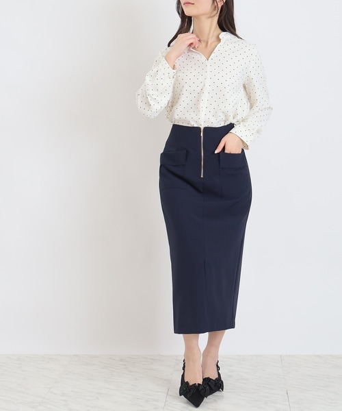 ASTORIA ODIER（アストリアオディール）の「２way ドット柄ボウタイブラウス(UVカット/接触冷感)（シャツ/ブラウス・レディース・ホワイト/ブラック・MEDIUM/LARGE）」の9枚目の写真