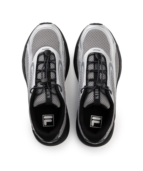 FILA(フィラ)の「PANTERA 99/25 / パンテラ99/25 / カジュアルスニーカー(スニーカー・メンズ・シルバー・25.5cm/27.5cm/24.5cm/29.0cm/28.0cm/27.0cm/26.5cm/26.0cm/25.0cm/24.0cm/23.5cm/23.0cm)」の2枚目の写真