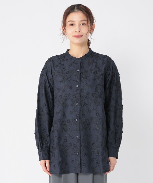 studio CLIP（スタディオクリップ）の「3Dレースバンドカラーシャツ（シャツ/ブラウス・レディース・ネイビー/オフホワイト/ライトグレー・FREE）」の21枚目の写真