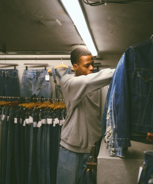 Russell Athletic(ラッセルアスレティック)の「RUSSELL ATHLETIC × BerBerJin / ラッセルアスレティック × ベルベルジン Soft Loop Back Sweat CN クルーネック トレーナー 2026年春夏(スウェット・メンズ・ブラック/グレー/ネイビー・S/M/L)」の8枚目の写真