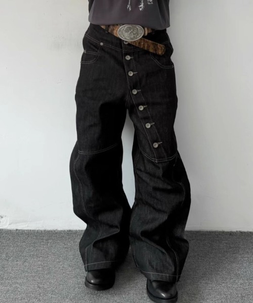 B.R.U（ブル）の「アシンメトリーボタンデニムパンツ（デニムパンツ・メンズ・ブラック・MEDIUM/LARGE）」の10枚目の写真