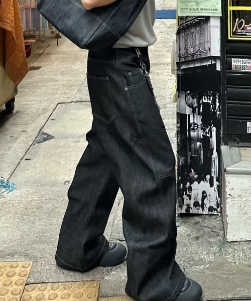 B.R.U（ブル）の「アシンメトリーボタンデニムパンツ（デニムパンツ・メンズ・ブラック・MEDIUM/LARGE）」の7枚目の写真