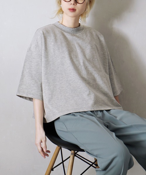 zootie(ズーティー)の「こなれリラックス 半袖ハイネックプルオーバー(Tシャツ/カットソー・レディース・ブラック/ダークグリーン/杢グレー/オフホワイト/オレンジ系/ミント/ネイビー/グレイッシュベージュ・M)」の10枚目の写真