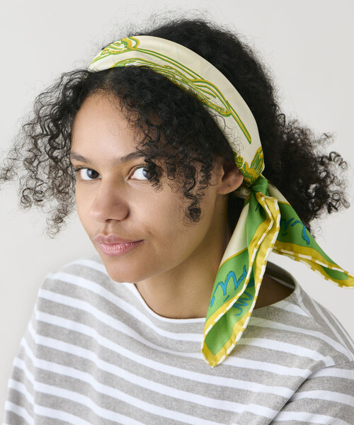 manipuri(マニプリ)の「manipuri | シルクスカーフ フローラ 65×65 WOMEN(バンダナ/スカーフ・レディース・オレンジ系その他/グリーン系その他・ONE)」の1枚目の写真