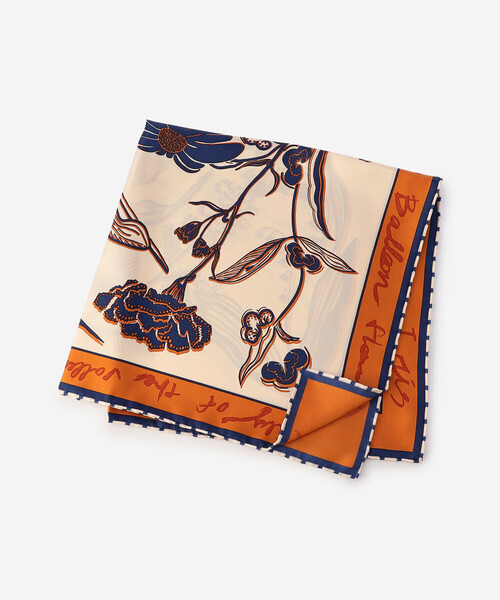 manipuri(マニプリ)の「manipuri | シルクスカーフ フローラ 65×65 WOMEN(バンダナ/スカーフ・レディース・オレンジ系その他/グリーン系その他・ONE)」の4枚目の写真