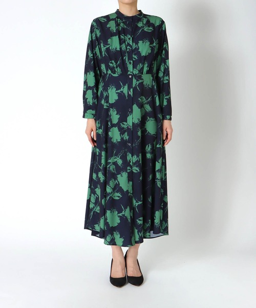 Jines（ジネス）の「単色プリント長袖ワンピース（ワンピース・レディース・グリーン/ベージュ/ネイビー・38）」の12枚目の写真