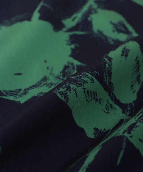 Jines（ジネス）の「単色プリント長袖ワンピース（ワンピース・レディース・グリーン/ベージュ/ネイビー・38）」の13枚目の写真