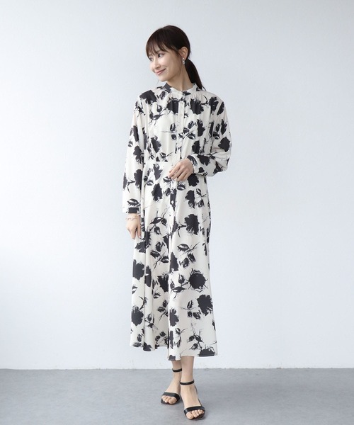 Jines（ジネス）の「単色プリント長袖ワンピース（ワンピース・レディース・グリーン/ベージュ/ネイビー・38）」の21枚目の写真