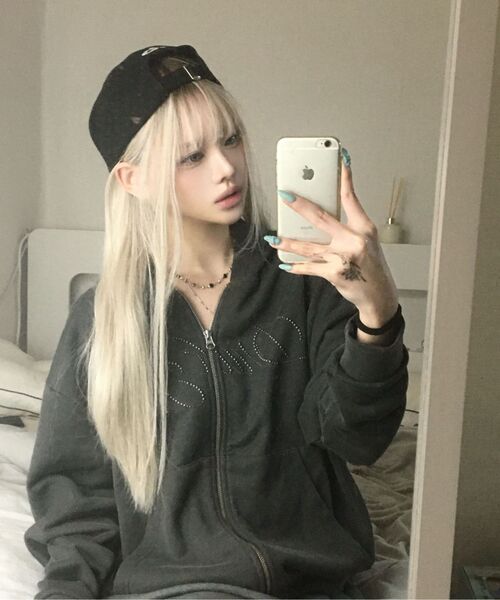 DRUNKTXT(ドランクテキスト)の「Hotfix Pigment Zip-Up Hoodie Charcoal(パーカー・レディース・その他・FREE)」の2枚目の写真