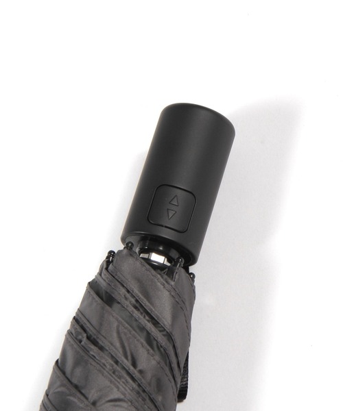 BAYFLOW(ベイフロー)の「【Water front】クイックシャット自動開閉UVブロック晴雨兼用折傘55cm(折りたたみ傘・レディース・ライトグレー/ホワイト/ブラック・0)」の6枚目の写真