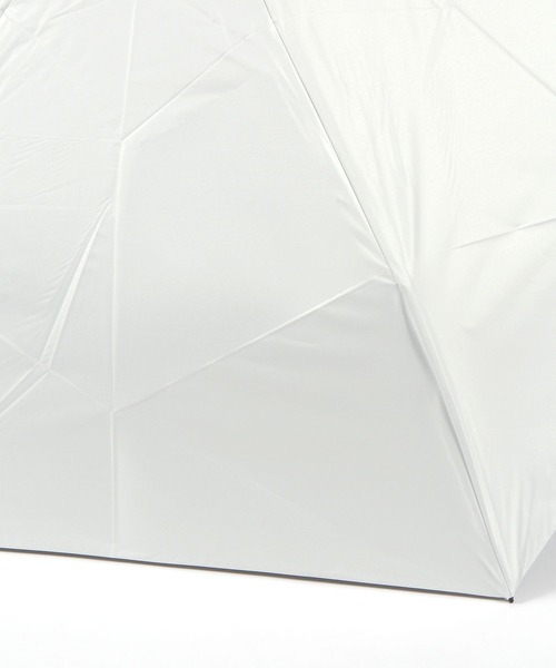BAYFLOW(ベイフロー)の「【Water front】クイックシャット自動開閉UVブロック晴雨兼用折傘55cm(折りたたみ傘・レディース・ライトグレー/ホワイト/ブラック・0)」の12枚目の写真