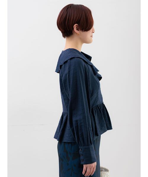 Te chichi(テチチ)の「ラッフルフリルペプラムブラウス(シャツ/ブラウス・レディース・ホワイト/サックスブルー/ネイビー・F)」の15枚目の写真