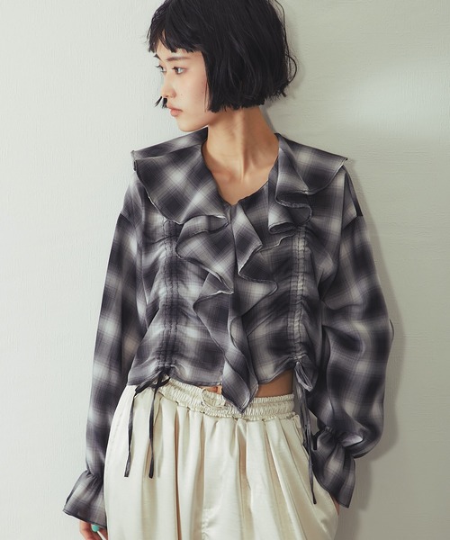 ANOTHER S(アナザーエス)の「オンブレチェックフリルドロストブラウス(シャツ/ブラウス・レディース・ブラック/オフホワイト/グリーン・FREE)」の12枚目の写真